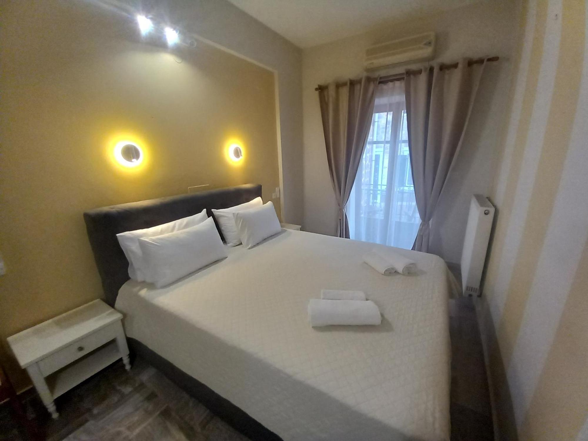 מית'ימנה Hermes Hotel מראה חיצוני תמונה